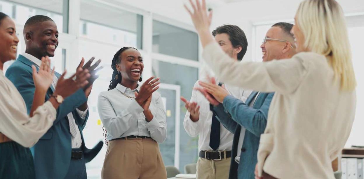 Building a Financial Model Alone: The Structural Decisions That Mattered Most